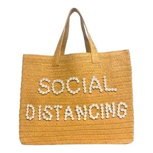 NWT 🆕 BTB LOS ANGELES THE BE MINE TOTE